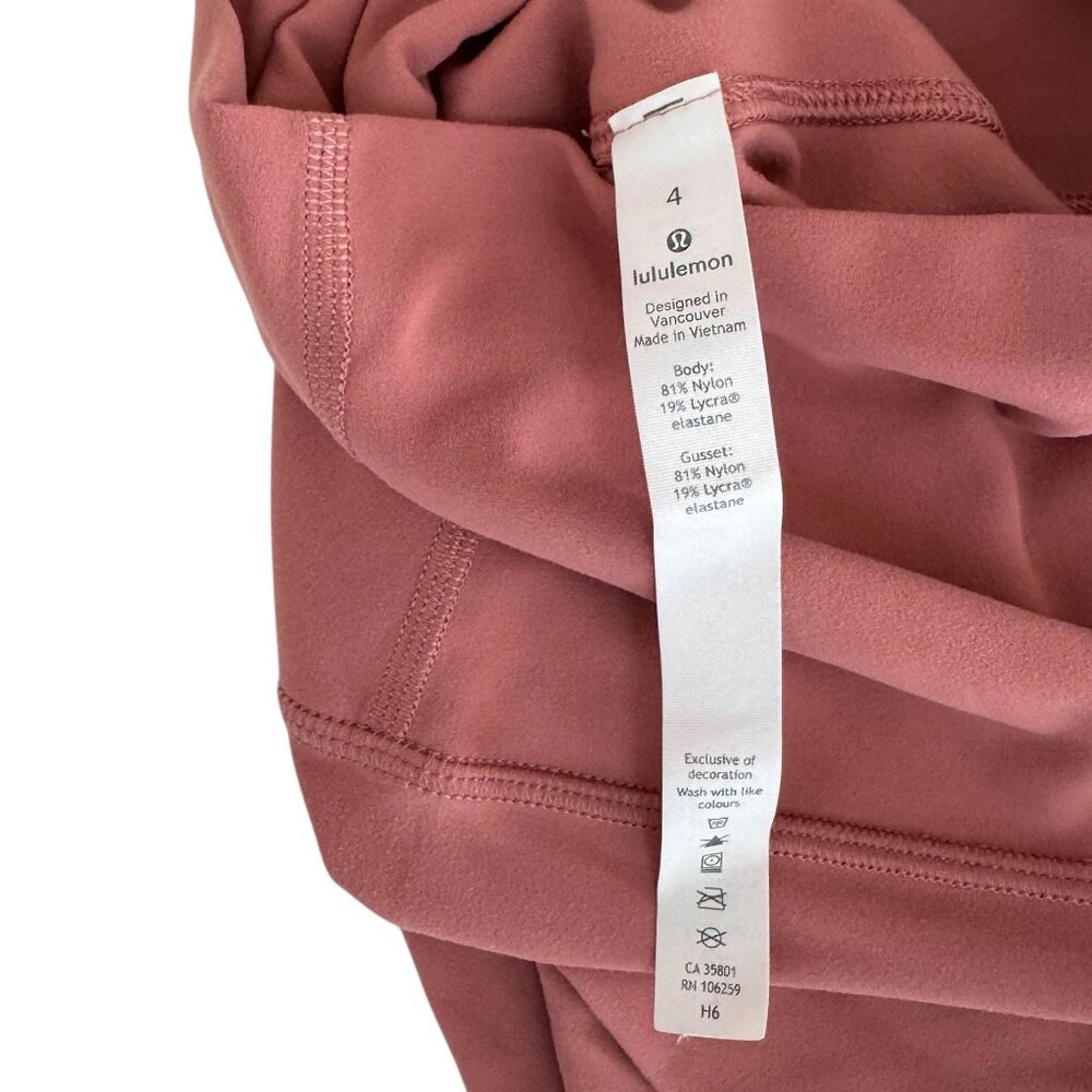 Lululemon Align Short Size 4 - Picture 6 of 10